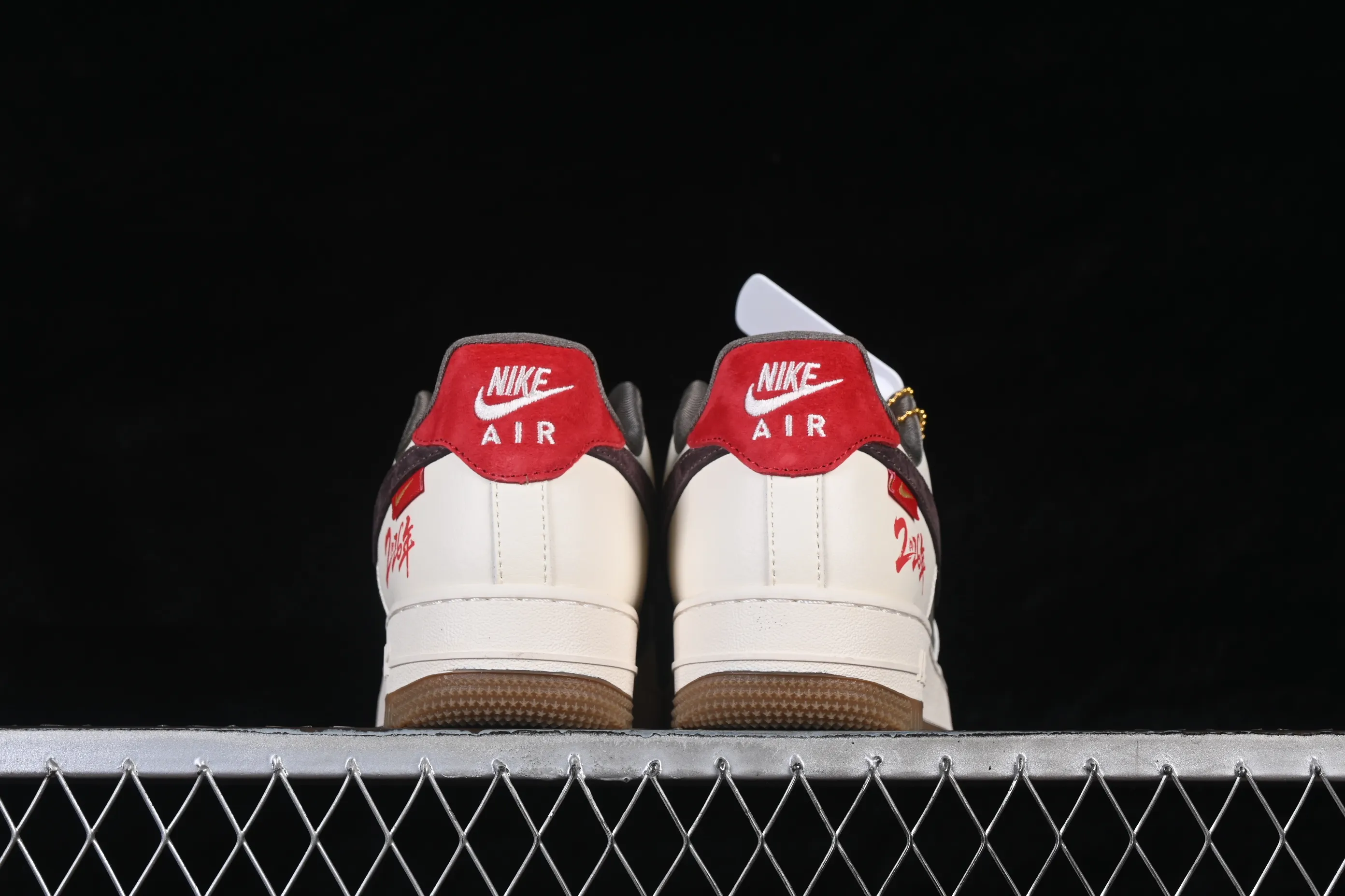 All categories Nk Air Force 1 Air Force series Nk Air Force 1 Low Air Force low-top Nike Air Force 1'07 Low Year of the Horse limited edition Air Force 1 low-top casual sneakers QW5288-137